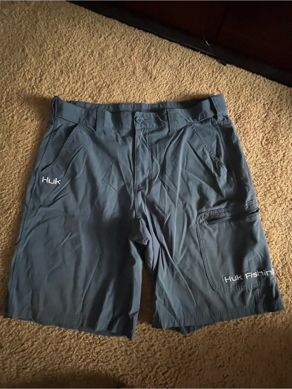 Huk Men's Slate Blue Cargo Fishing Shorts